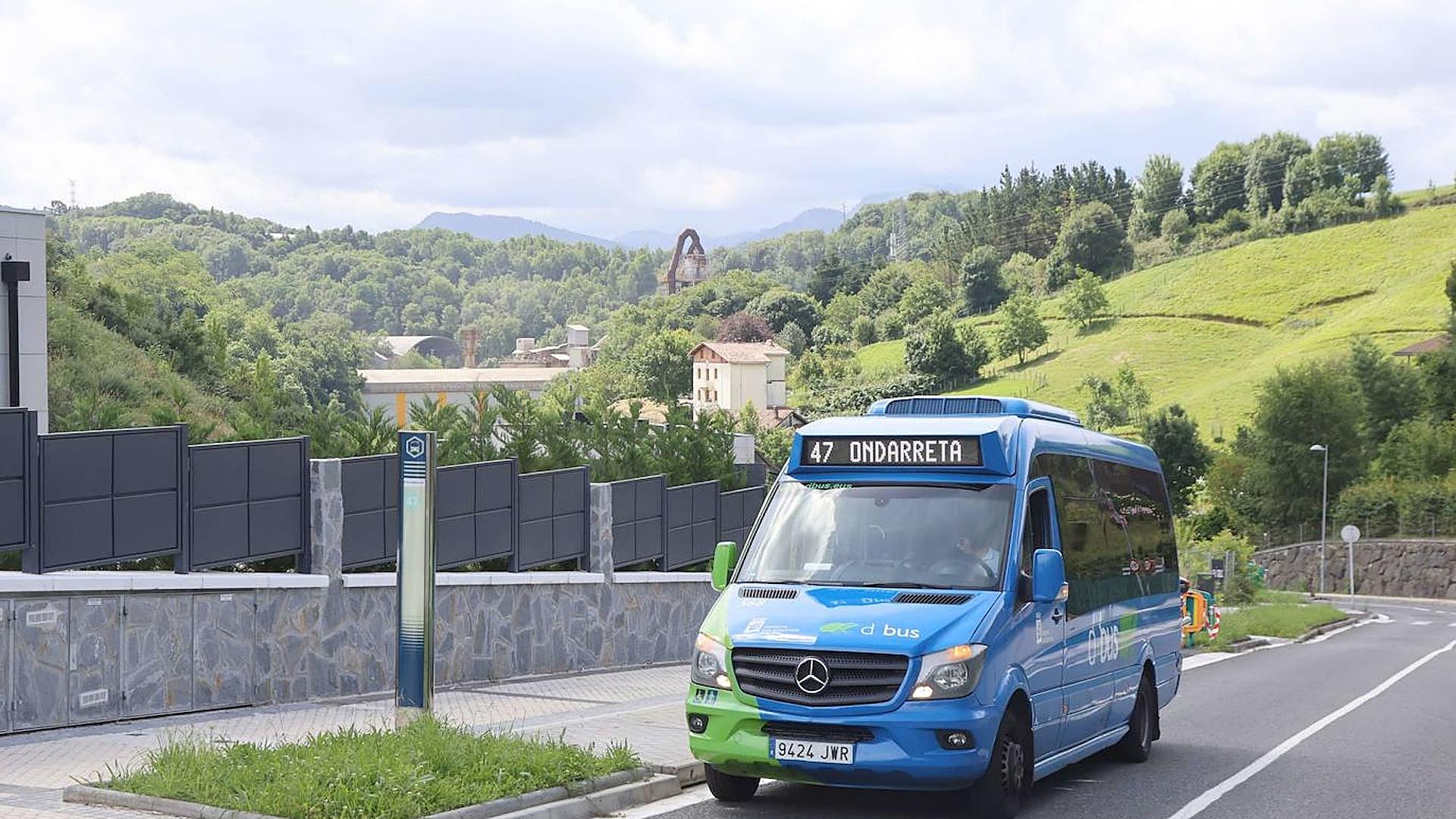 Dbus aplaza la decisión sobre la línea de Atotxa Erreka, pero advierte